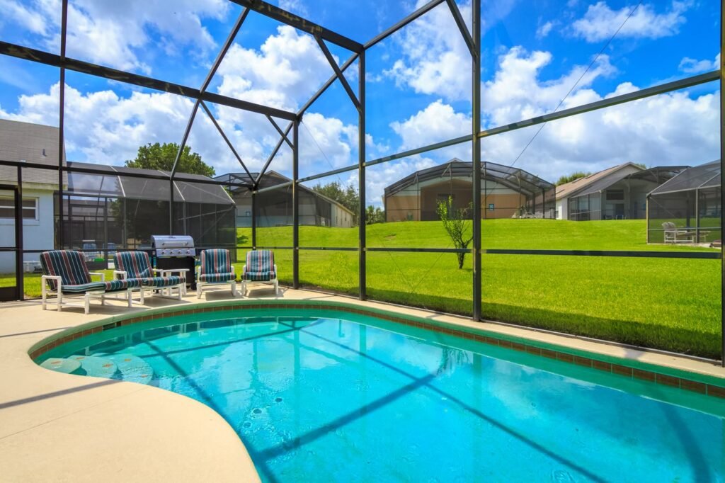 Pool Screen Repair in South Florida: Cost, Patch vs. Rescreen & When to Act